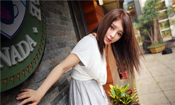 三江想找一个女性生孩子给报酬-｛找个女人生孩子多少钱｝